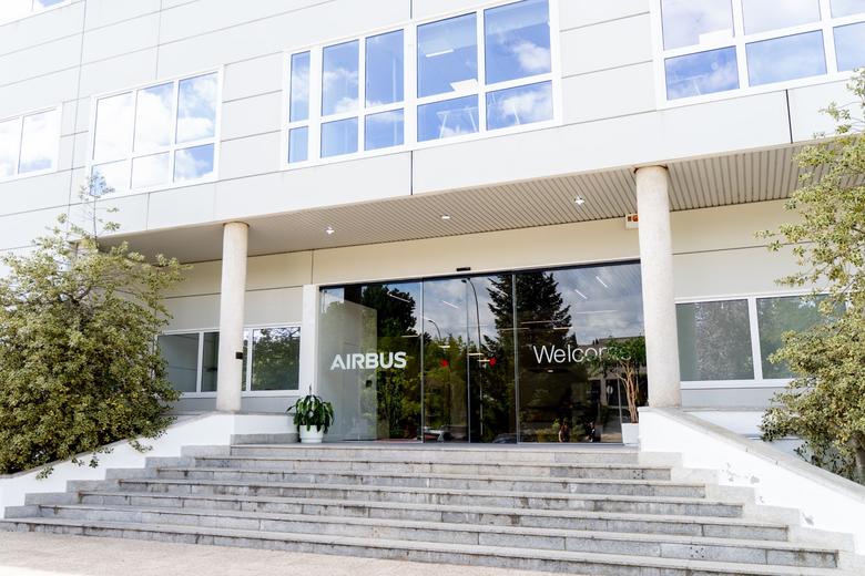 Airbus Crisa office entrance