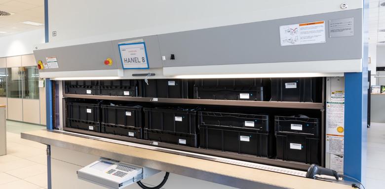 Hanel: dynamic storage system